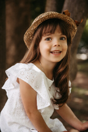 Professionelles Familien Fotoshooting in München – natürliche Familienportraits, Kinderfotos und Babybilder im Studio & Outdoor.